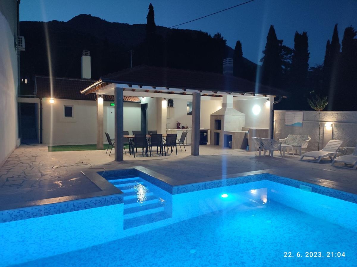 Apartment Jelena *