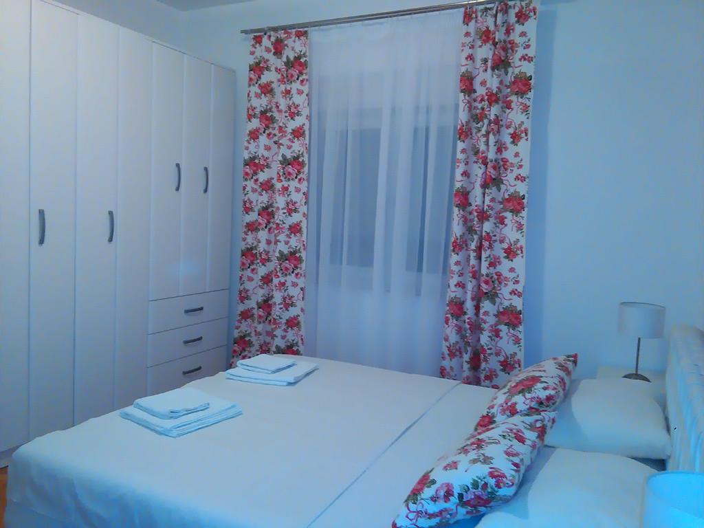 Apartment Jelena *